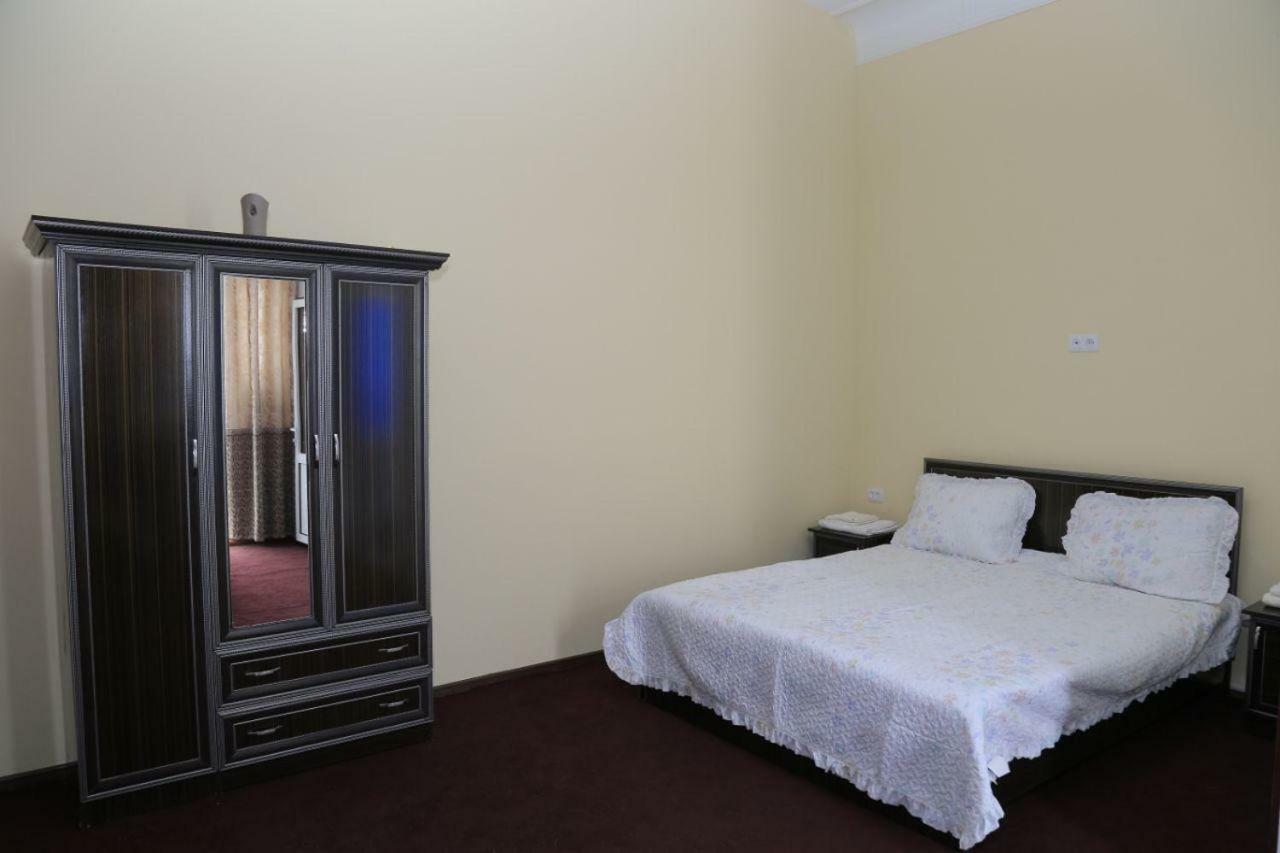World Guest House Samarkand Ngoại thất bức ảnh